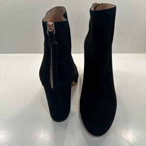 Stuart Weitzman blocked heeled booties